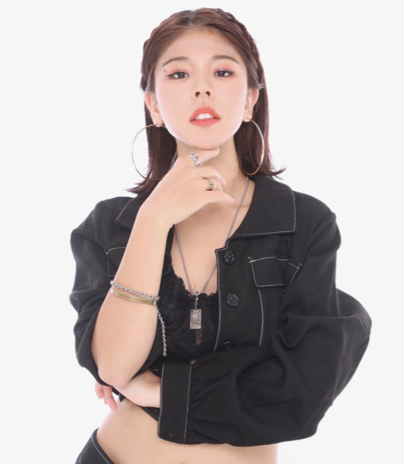 寺生みなみ／373.DANCE STUDIO 代表講師ダンスインストラクター／アーティスト